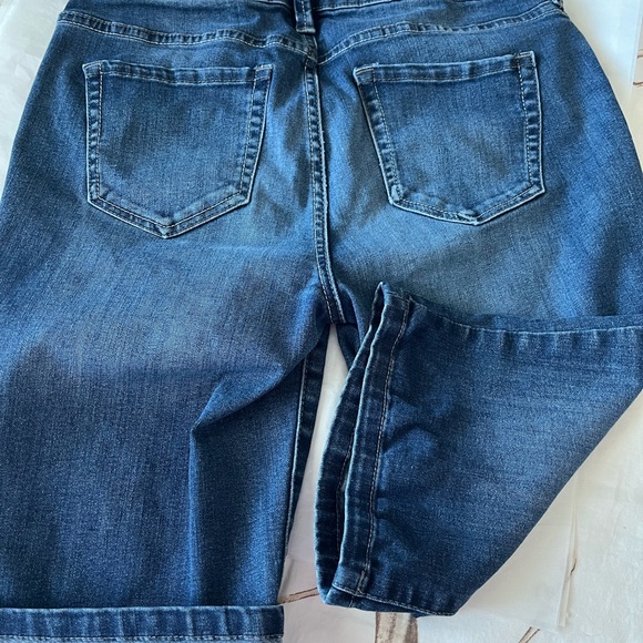 Revolution denim Bermuda shorts - Picture 6 of 9